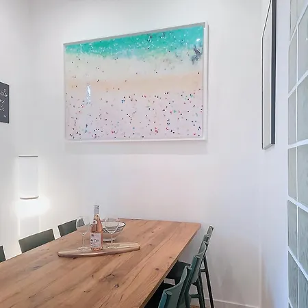 Nestor&jeeves - Bel Air - Center - Modern Apartmán *