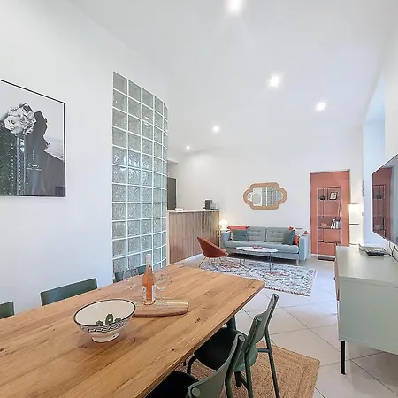 Apartmán Nestor&jeeves - Bel Air - Center - Modern