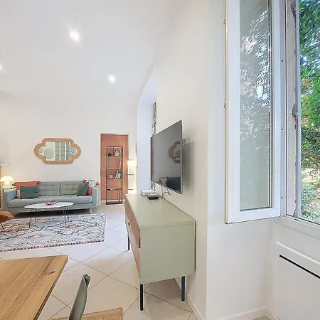 Apartmán Nestor&jeeves - Bel Air - Center - Modern *