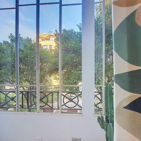 Nestor&jeeves - Bel Air - Center - Modern Apartmán